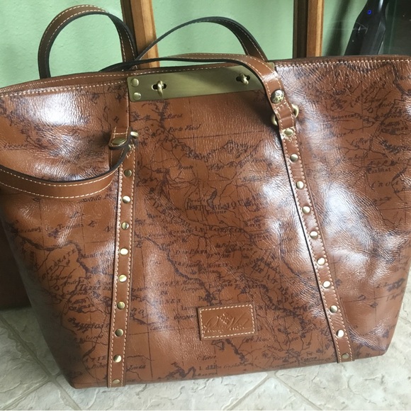 New! Patricia Nash Benvenuto Leather Signature Map Tote Bag - Picture 2 of 13